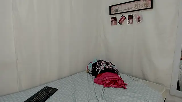 gabriela duarte1 online show from February 12, 5:05 am