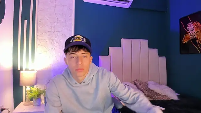 AlessandroDybala online show from February 21, 12:06 pm