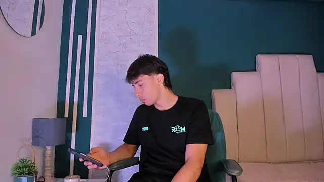 AlessandroDybala online show from October 10, 12:04 pm