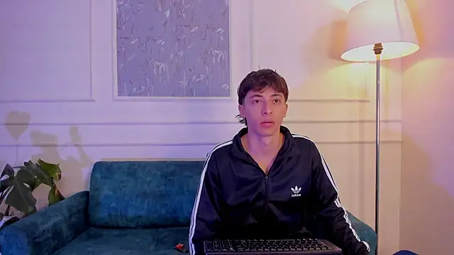 AlessandroDybala online show from October 29, 11:56 am