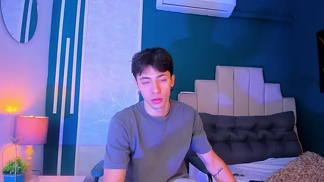 AlessandroDybala online show from January 17, 12:21 pm