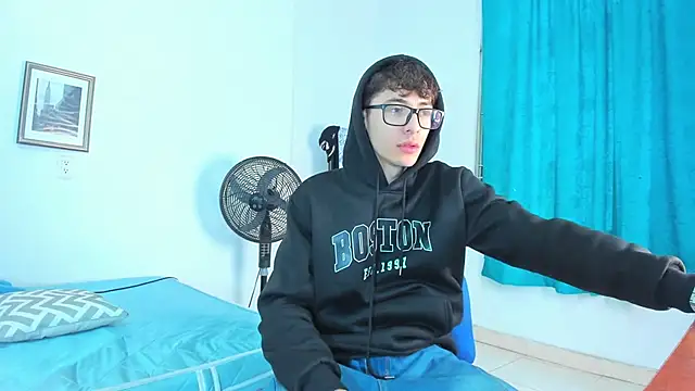 AlessandroDybala online show from February 8, 12:08 pm