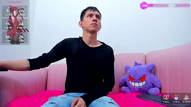 Snapshot of JeanRam18 chatting on December 22, 1:30 pm JeanRam18 online show from December 22, 1:30 pm