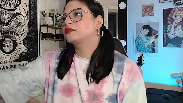 mollyshake1 online show from March 8, 6:21 am