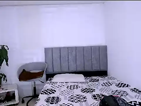 nataly red online show from December 22, 3:22 pm