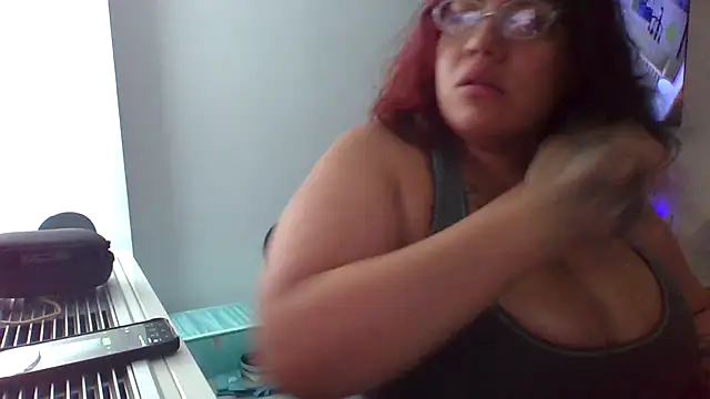 Snapshot of WitchiKitti chatting on July 17, 5:47 am WitchiKitti online show from July 17, 5:47 am