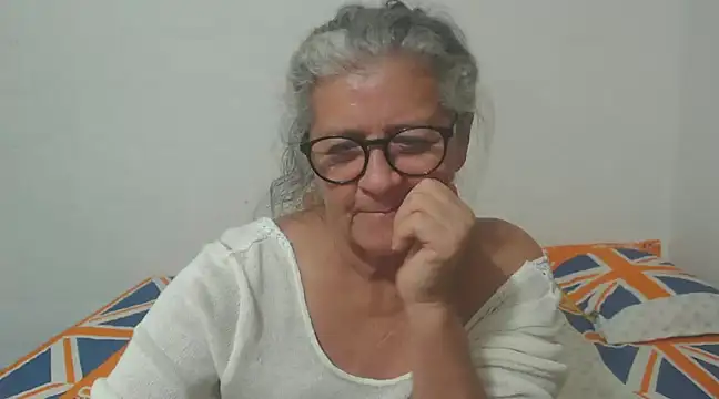 candy mature  online show from February 20, 1:25 am