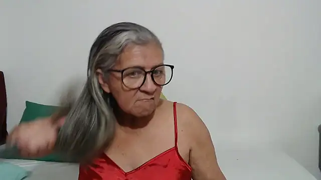 candy mature  online show from April 6, 12:41 am