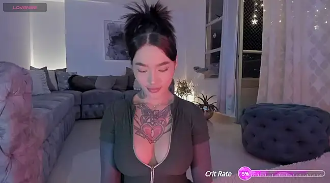 vangie  online show from December 13, 11:28 pm