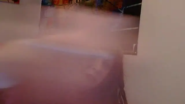 HeyyImHarlowe online show from March 1, 11:39 am