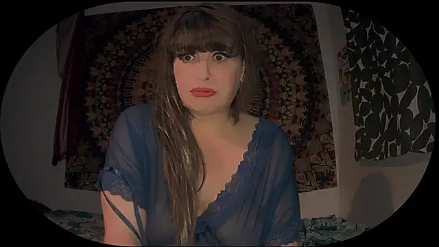 HeyyImHarlowe online show from February 13, 5:14 am