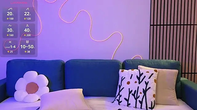 Ester Hill online show from February 21, 12:38 am