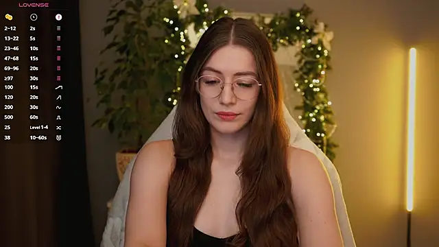 Ester Hill online show from January 9, 2:58 am