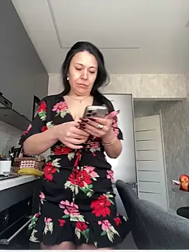 Snapshot of CuteNata chatting on March 1, 11:12 am CuteNata online show from March 1, 11:12 am