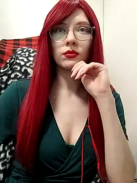 Snapshot of ElliMoor chatting on December 23, 6:22 am ElliMoor online show from December 23, 6:22 am