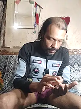 BadBoySmoker7070 online show from November 30, 3:16 pm