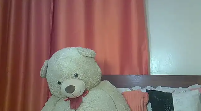 Snapshot of freaky_juicy chatting on February 7, 10:52 pm freaky juicy online show from February 7, 10:52 pm