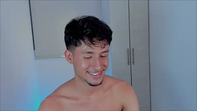 dimitri targaryen online show from December 6, 5:53 am