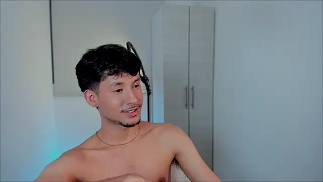 dimitri targaryen online show from December 14, 2:45 am