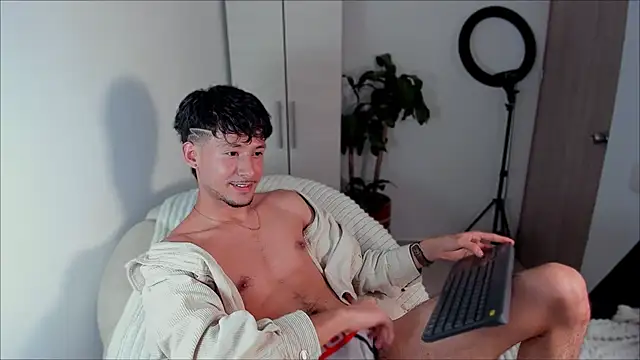 dimitri targaryen online show from January 6, 7:31 am