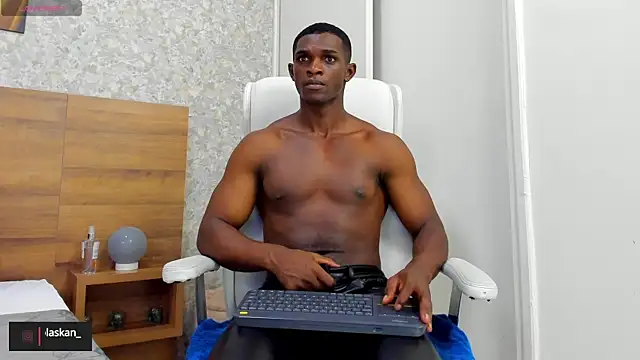 nicolaskan online show from December 23, 5:28 am