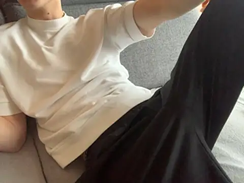 Honeeymaster online show from January 2, 11:20 am