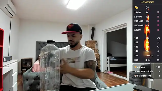 supermanboy94 online show from November 10, 6:34 am