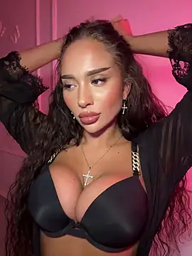 CardiSweetBaby online show from November 26, 8:10 pm