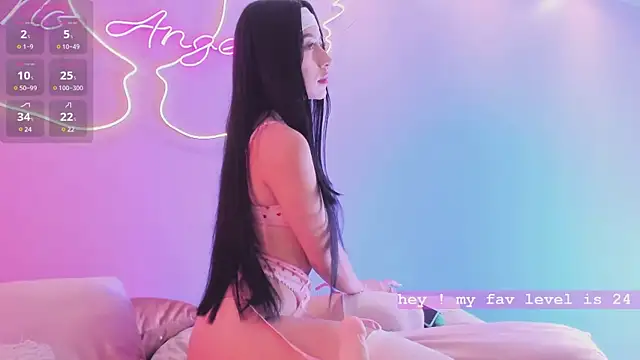 valerymonroe online show from February 9, 5:22 pm