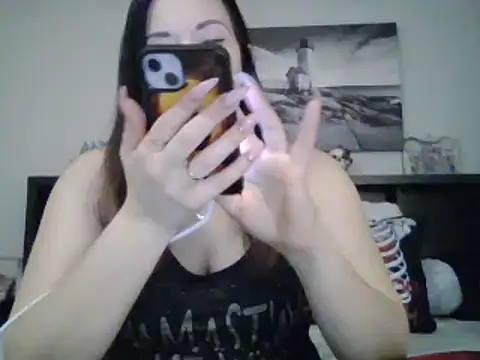 Snapshot of CrystalLakeXO chatting on March 2, 3:45 am CrystalLakeXO online show from March 2, 3:45 am