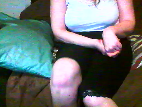 Everydayonli online show from March 11, 8:26 pm