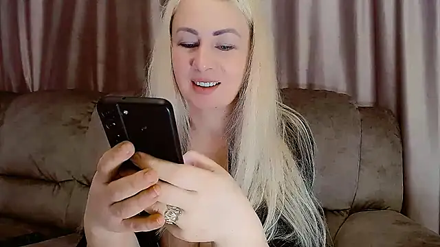 Olesya online show from February 5, 6:46 am