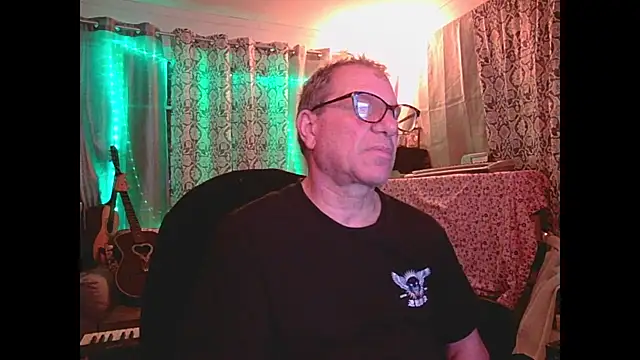 coryassman online show from December 10, 2:05 am