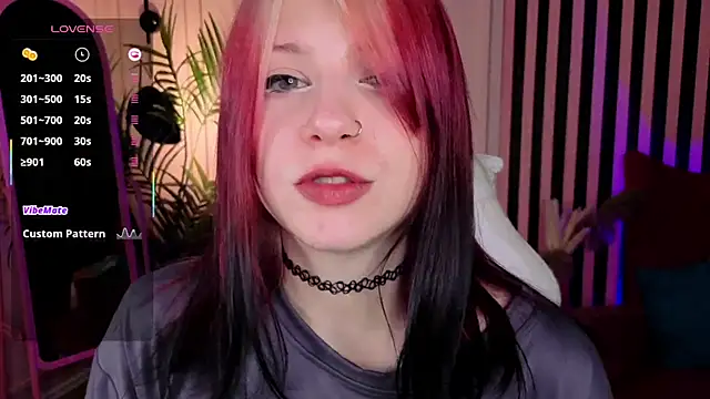 Snapshot of arielabradberry chatting on September 20, 2:29 pm arielabradberry online show from September 20, 2:29 pm