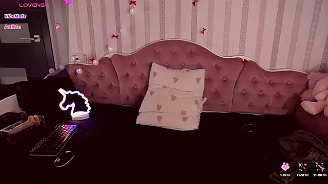 Snapshot of AliceNikke chatting on January 25, 5:29 am AliceNikke online show from January 25, 5:29 am