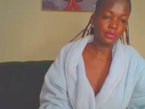 cutesmiling online show from April 13, 6:08 am