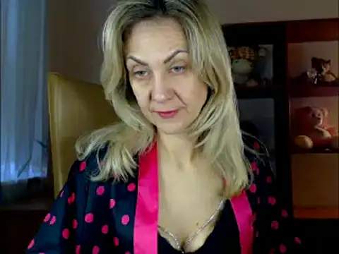 Tanya6547 online show from March 11, 8:09 am