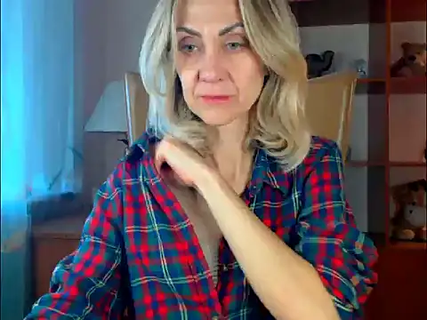 Tanya6547 online show from November 1, 9:55 am