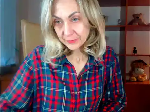 Tanya6547 online show from November 17, 8:31 am