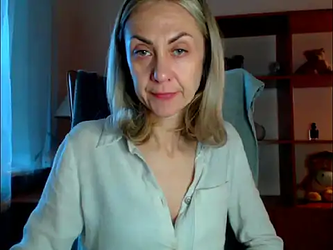 Tanya6547 online show from December 2, 8:41 am