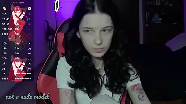 Snapshot of Miya_Dream_UKR chatting on March 14, 12:06 am Miya Dream UKR online show from March 14, 12:06 am