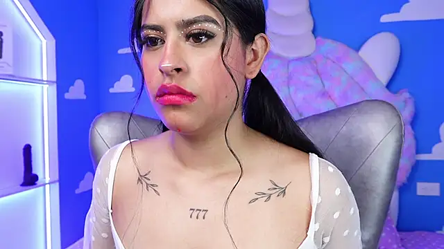 Snapshot of miss_romyna chatting on January 31, 11:03 am miss romyna online show from January 31, 11:03 am