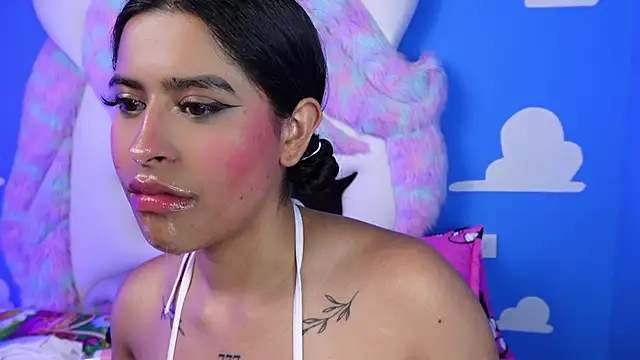 Snapshot of miss_romyna chatting on February 21, 12:28 pm miss romyna online show from February 21, 12:28 pm