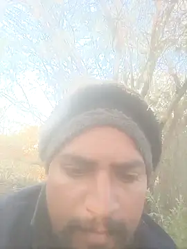 Snapshot of lovesuna chatting on February 12, 2:56 am lovesuna online show from February 12, 2:56 am