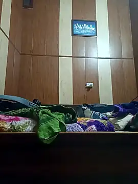 Snapshot of lovesuna chatting on January 8, 1:13 pm lovesuna online show from January 8, 1:13 pm