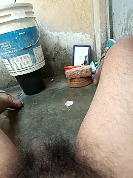 Snapshot of lovesuna chatting on January 18, 6:39 am lovesuna online show from January 18, 6:39 am