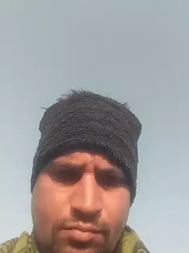 Snapshot of lovesuna chatting on February 21, 2:56 am lovesuna online show from February 21, 2:56 am