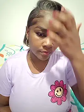 Snapshot of kaorysquirt chatting on December 1, 11:32 pm kaorysquirt online show from December 1, 11:32 pm