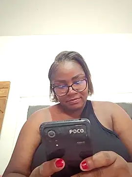Snapshot of kaorysquirt chatting on December 17, 4:29 am kaorysquirt online show from December 17, 4:29 am