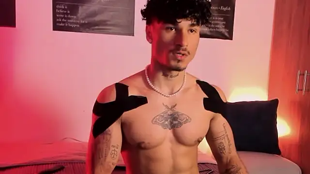 Thomas Fit1 online show from February 10, 3:32 am